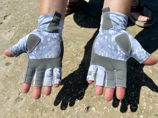 Skinnywater logo fingerless gloves
