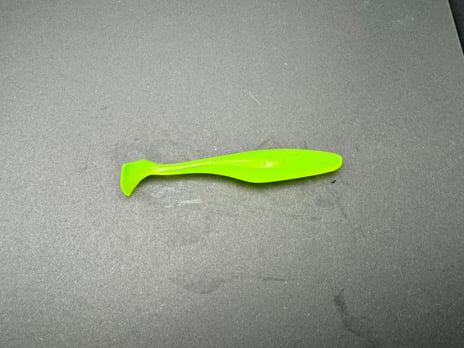 Chartreuse Paddle Tail