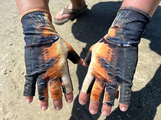 Skinnywater logo fingerless gloves
