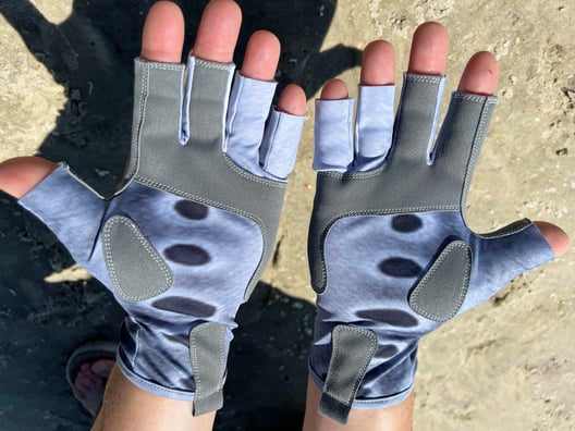 Skinnywater logo fingerless gloves