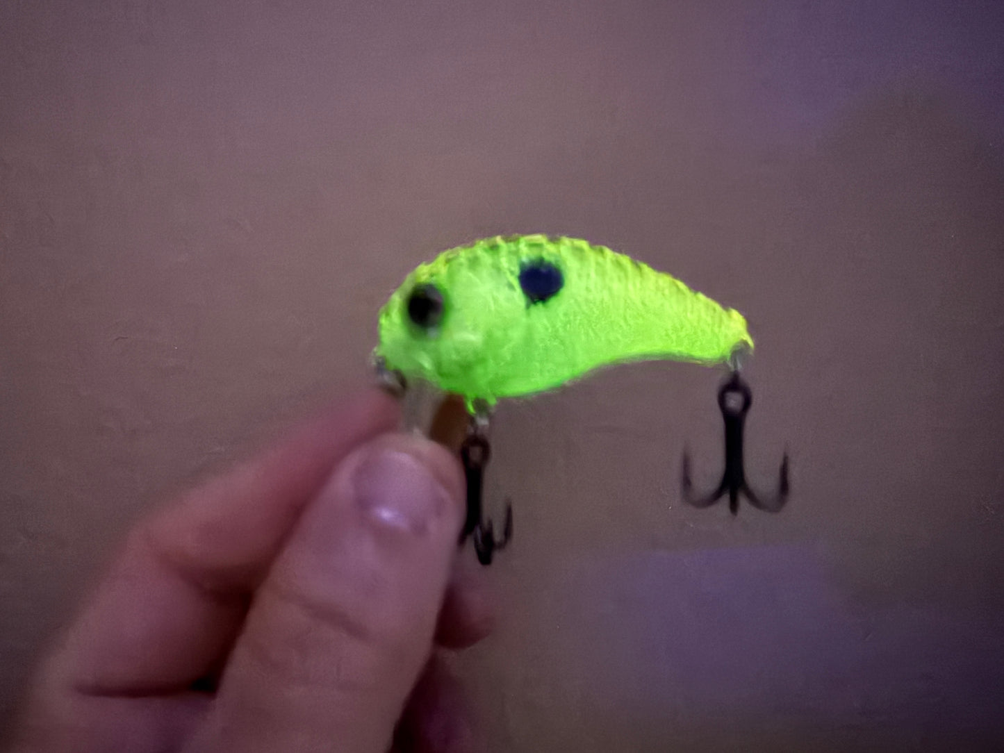 Amber Assassin Mini Wake Bait (Glow Green)